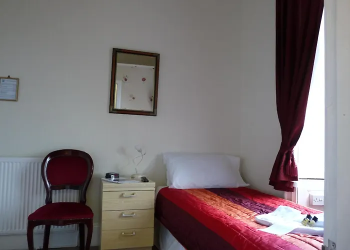 Classic Single Room